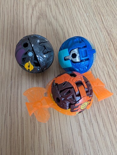 Bakugan transforming toy - transforming,