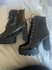 High heels pole dance/going