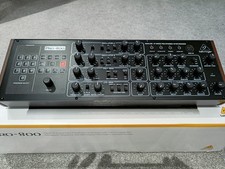 Behringer Pro 800 - 8 Voice