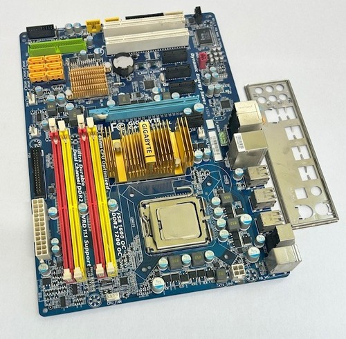 Gigabyte ep43 ds3l socket - gigabyte,