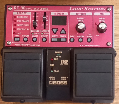 Boss loop station pedal - loop,