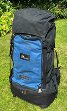 MACPAC : Genesis Dynamic Harness Hiking Rucksack  Flight Travel Backpack Bag