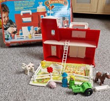 Vintage 1980s Farm Set/Dolls