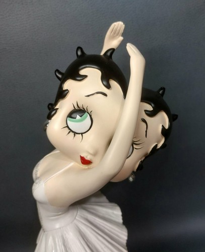 Betty boop king features - boop,