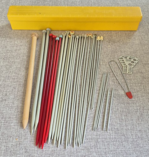 Vintage knitting needle - knitting, box