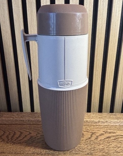 Vintage thermos model - thermos,