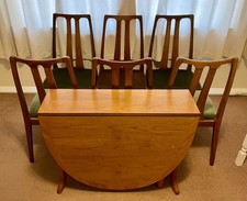 Stylish Vintage Set of SIX 6