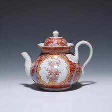 Japanese Arita Imari Hichozan Teapot with Paradise Birds 1860-1880
