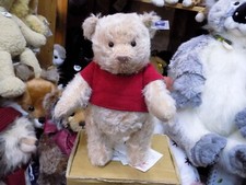 Disney Christopher Robin Winnie the Pooh Classic Pic No 1 by Steiff - EAN 356124