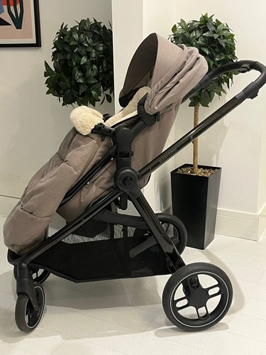 Pram maxi cosi - pram, maxi-cosi