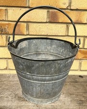 VINTAGE GALVANISED FARM