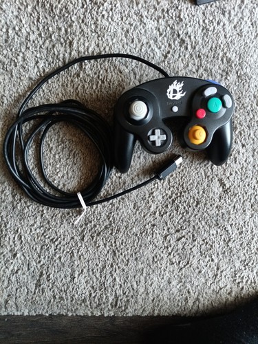 Official nintendo gamecube - nintendo,
