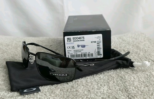 Oakley new square wire - new,
