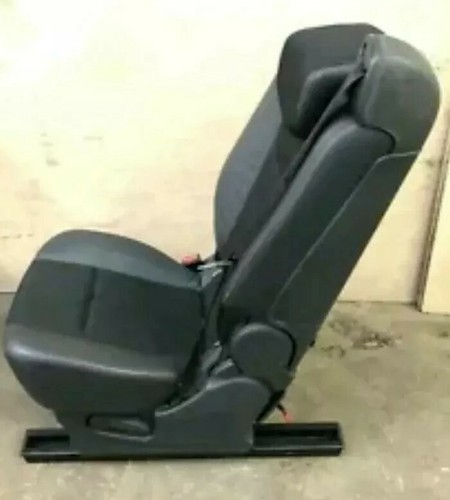 Luxurious rear van - , x