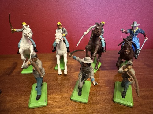 Britains detail soldiers - detail,