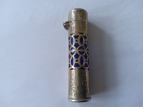 Silver cased scent flask - cased,