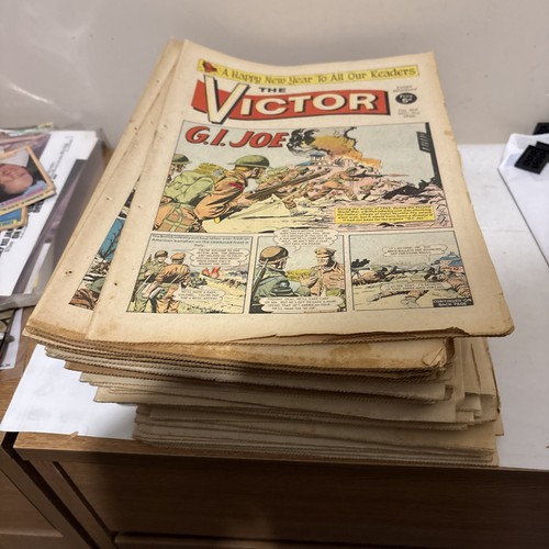 The victor comic - the,