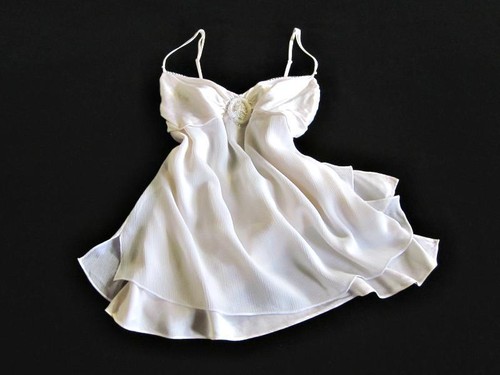 Victoria secret pure silk - victoria's,