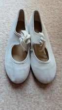 Katz White Canvas Tap Shoes Size 1 2