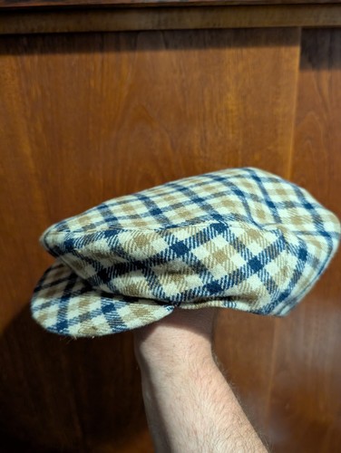 Vintage aquascutum iconic flat - iconic,