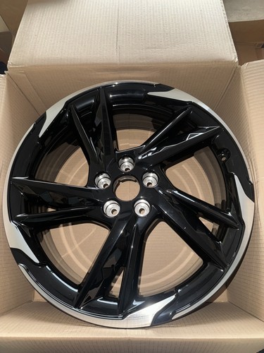 Genuine alloy wheel - genuine,