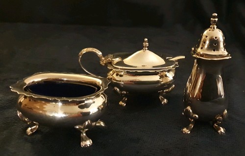 Vintage walker hall silver - vintage,