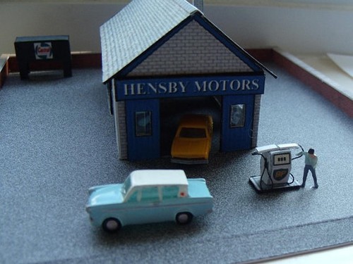 Gauge car garage - ,