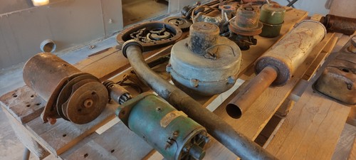 Austin a40 somerset parts - austin,