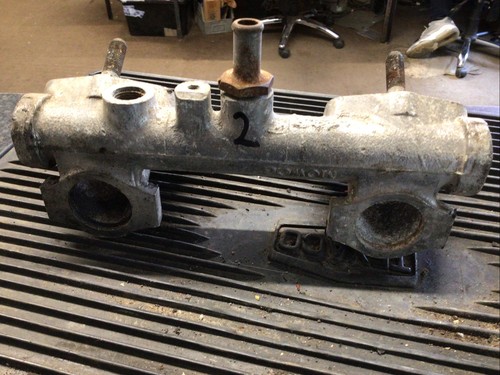 Series carburettor twin - su,