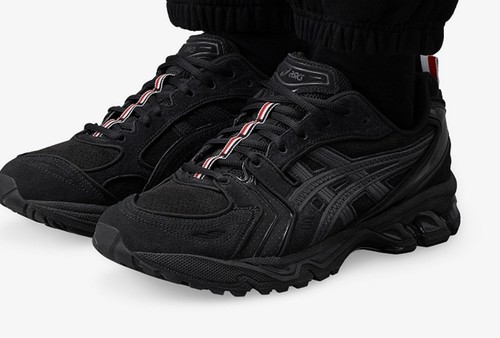 Brand new asics - brand, browne