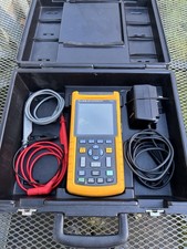 Fluke 123 Industrial Scope
