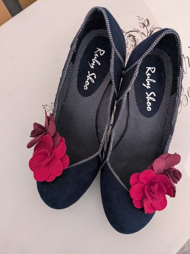 Ruby shoo size - shoo,