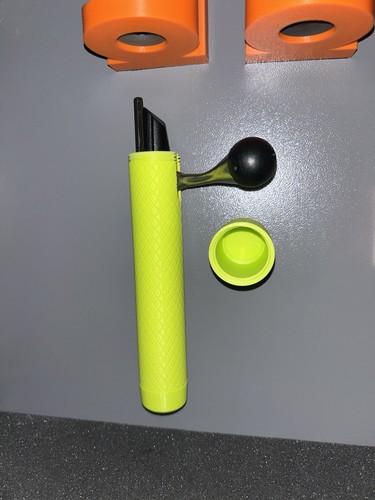 Magnetic rifle bolt - magnetic,