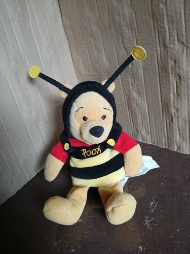 Disney store exclusive - store, winnie