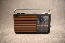 Vintage 1970s Bush BW5777A