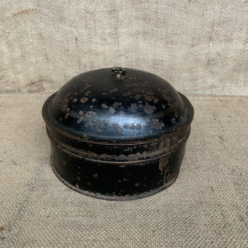 Antique toleware round - round, spice