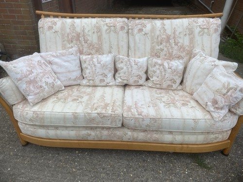 Ercol renaissance sofa - ercol,