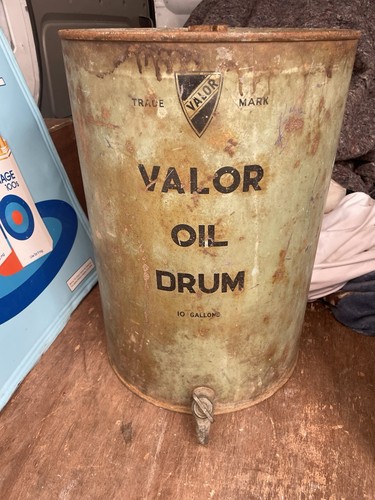 Vintage valor oil drum - oil, 10