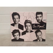 One Direction Our Moment Gift Set 50ml Eau De Parfum Spray & 150ml Shower Gel