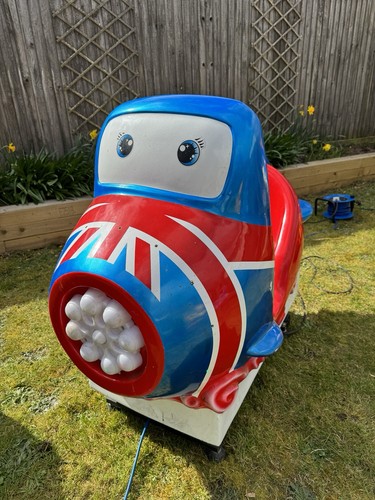 Coin operated kiddie ride - ride, –