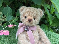 Alma by Teddy-Hermann