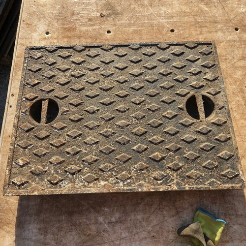 Cast iron manhole cover - cast,