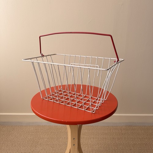 Large vintage wire shopping - vintage,