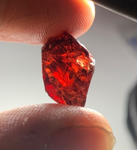 Natural rhodolite garnet - 22,