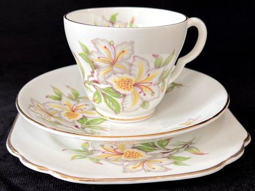 Tiger lily tea cup saucer - ,