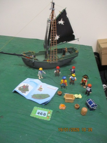 Playmobil pirate ship - playmobil,