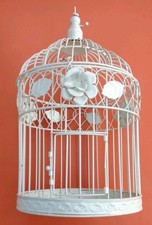 Vintage Style White Metal Wire