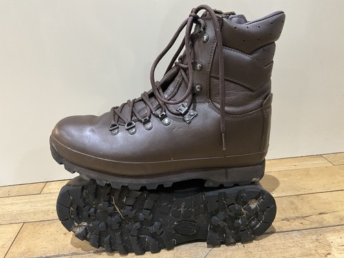British army alt berg defender - british, alt-berg
