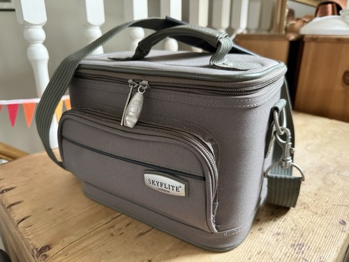 Skyflite vantage travel - vantage,