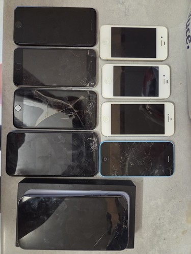 Joblot apple iphones - of,